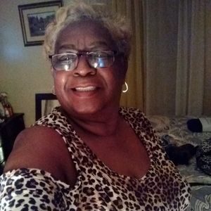 Meet your Posher, Lillie